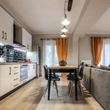 Hashtagvolos Apartament *