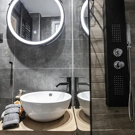 Hashtagvolos Apartment *